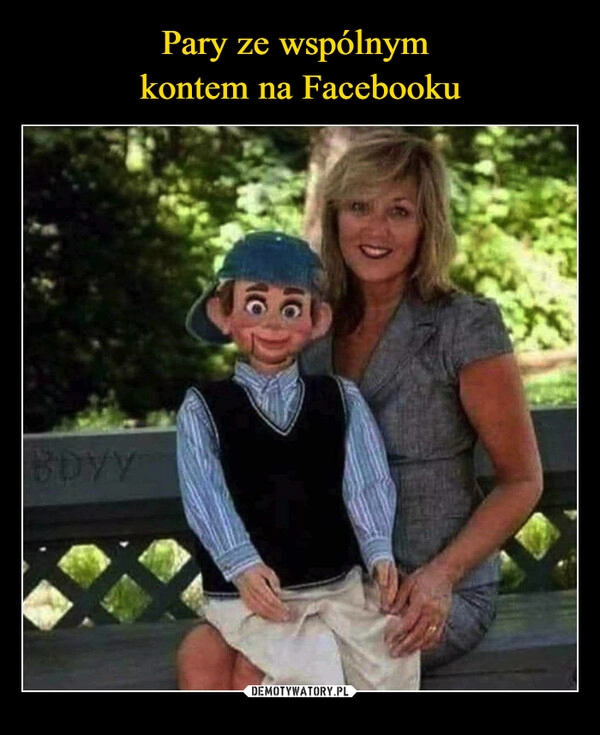 
    Pary ze wspólnym 
kontem na Facebooku