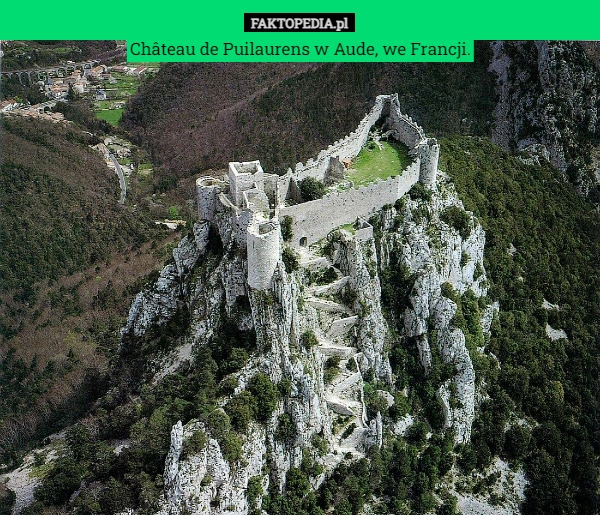 
    Château de Puilaurens w Aude, we Francji.