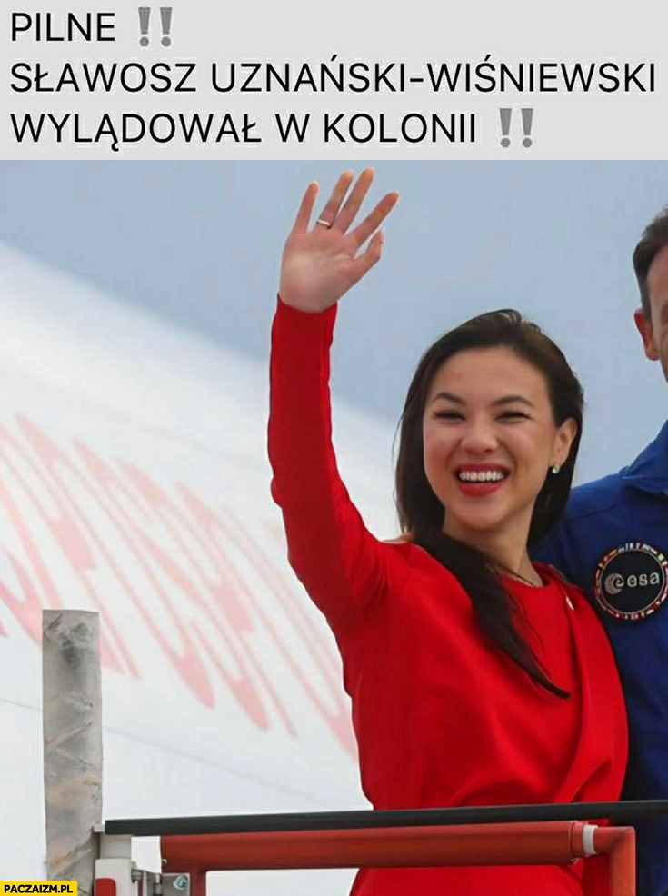 
    Pilne Sławosz Uznański-Wiśniewski wylądował w Kolonii zdjęcie skadrowane na żonę